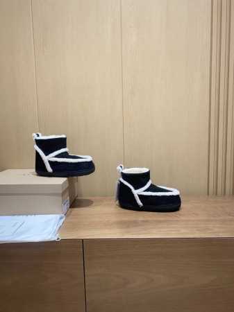瑞士小众品牌INUIKII 24秋冬雪地靴 忘了ugg吧，时髦人都在穿INUIKII雪地靴，内增3cm，万人大秀的丑萌雪地靴重新翻红，不分左右 看着巨无霸巨显瘦 - 点击图像关闭