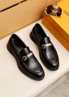 商品商标：LOUIS VUITTON 路易威登 休闲皮鞋正码码数: 39-44 38.45.46订制 商品材料：精选 进口头层小牛皮鞋面+奢华五金扣，进口头层牛