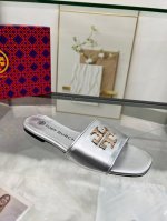 汤丽柏琦 牛皮面料，绵羊内里，码数35-43码出厂价: 皮底加30