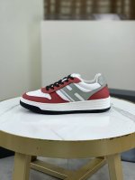 工厂P价P Hogan 霍根 新款休闲鞋 顶级版本原版购入开发做货 H630系列运动鞋糅合篮球元素和品牌传统设计，再现复古动感风潮。侧边缀以立体感Hgn86标识