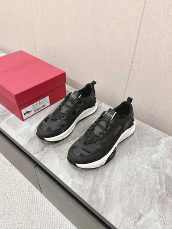 VALENTINO GARAVANI TOTALOOP华伦天奴 ～ 男女同款 - 点击图像关闭