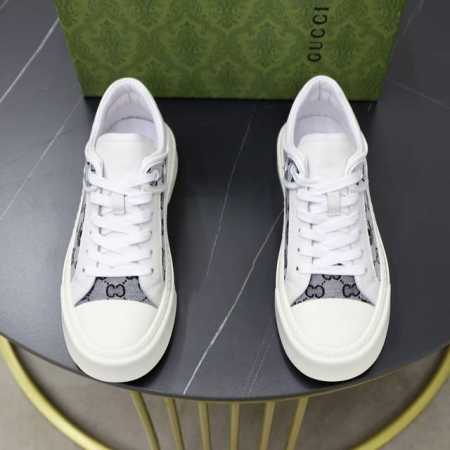 出厂价 品牌：古奇gucci 标准码：男码38 44 45可以定做 等级：官网同款 高品质男鞋 材料：原版牛皮面 搭配柔软透气 猪皮内里 原版防滑耐磨橡胶轻便大 - 点击图像关闭