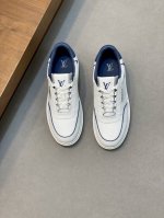 码38-45 45定制 新品男士高端休闲运动鞋，选用进口头层牛皮丝印品牌Lougou，原版超轻Tpu大底，耐磨舒适，Monogram Lougou点缀橡胶外底，