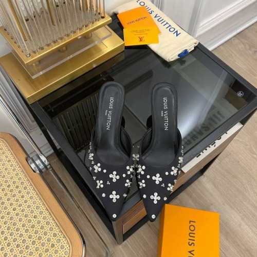 Louis Vuitton 路易威登 2024 L家2024春夏新品 专柜主打爆款手工缝钻尖头高跟后空凉鞋系列 鞋面：原版定制进口真丝 内里：羊皮 大底：意大利