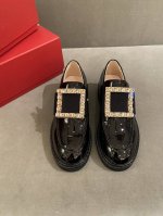 p直销 女鞋工厂p 高版Rv乐福鞋一贯品质 黑钻漆皮 白钻开边珠 光扣开边珠 真皮沿条 size35 36 37 38 39 40订