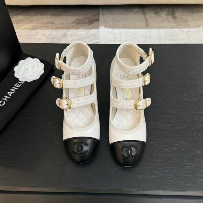 25S新款小香Chanel珠宝双C扣T字带玛丽珍单鞋 玛丽珍圆头鞋设计 可爱到爆炸富家千金即视感 复古甜美减龄拿捏了 玛丽珍独有的高贵质感 可尽情实践关于美的各