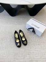 出厂价 扣件+10 Cotemp2054新品芭蕾鞋 期待很久的cotemp早春新品系列来啦，鞋型和颜色配合的太棒了，时髦精的挚爱。不允许错过的芭蕾鞋。原版1:1