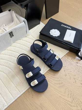 chanel 25C新款魔术贴沙滩鞋 原版开模高品质！ 环保开模Pvc，原版大底！ Size:35-40 - 点击图像关闭
