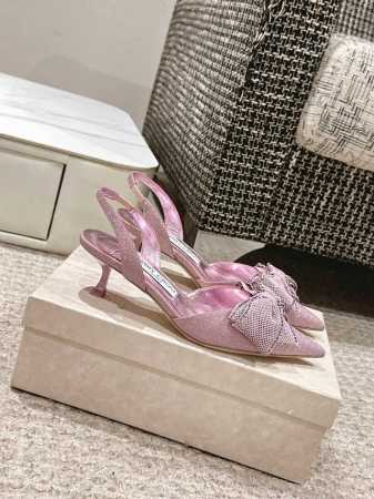 Jimmy Choo吉米周 25 Verity Sandal 最新蝴蝶结猫跟 凉鞋 同步专柜 主打精致 舒适度休闲 甜美 无解风都轻松满足 Blingbling - 点击图像关闭