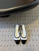 顶级版本 Chane* 24 经典芭蕾舞单鞋新色 原版1:1切割而成 Chanel香奈儿万年经典 圆头芭蕾舞鞋 好品质不多 真正做到随便进出专柜无压力 无论楦型