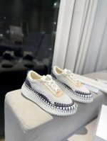 2054春夏chloe 克洛伊Nama sneaker彩虹系列运动鞋、容祖儿和孙怡宋茜明星同款、原材料是可再生物料制作、全手工缝马克线、肉眼可见皆是手工制造、环
