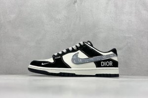 400 現貨 终端放店 Xc版 Nike Sb Dunk Low X Dior 白灰小钩满天星 纯原大厂出品 极力推荐 原装头层材料 独家版型蒸餾加工 帶來的是