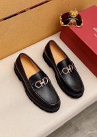 商品商标：Ferragamo 菲拉格慕 休闲皮鞋 正码码数: 38-44 45.46订制 商品材料：精选 进口头层荔枝纹牛皮鞋面+奢华五金扣，进口水染牛皮内里。