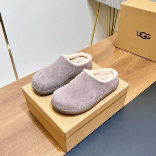 广州版本 2024新款UGG油叽叽包头拖鞋 毛毛拖鞋 棉鞋UGG真的是必须人手一双！慵懒随性的代表，穿搭上脚真的很高级 上脚包裹感超nice，很舒服，懒人必备，