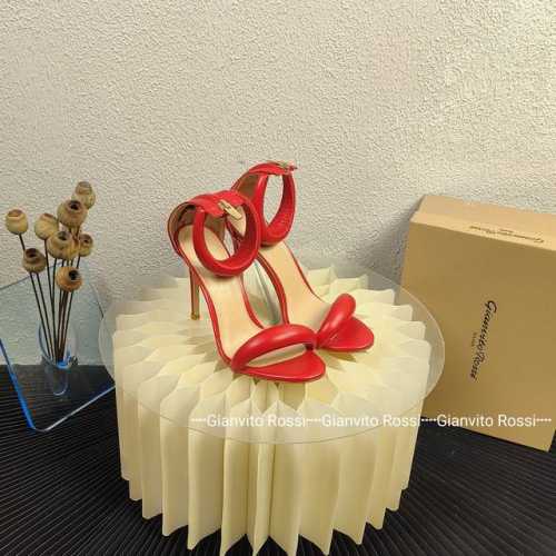 羊皮款 吉安维托 罗西 Gianvito Rossi Eiko Stiletto，轻松移动。这款 胖胖高跟凉鞋 秉承了其传统意大利工艺，专注精巧细节，打造优雅女