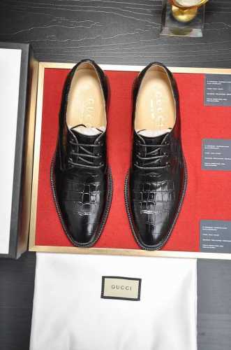 调工厂价 男装男鞋 运动原单 意大利頂級奢侈男鞋巨頭 GUCCI 古奇 新款報到原汁原味的歐式風格 賞心悅目為了讓鞋子更加耐用不變形製作繼續沿用傳統做法 但仍然
