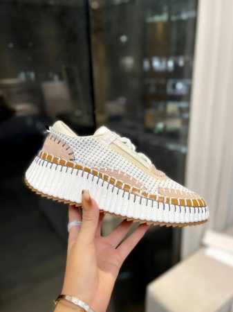 2044春夏chloe 克洛伊nama Sneaker彩虹系列运动鞋、容祖儿和孙怡宋茜明星同款、原材料是可再生物料制作、全手工缝马克线、肉眼可见皆是手工制造、环 - 点击图像关闭