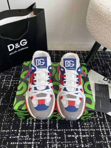 代购级 Dolce&Gabbana杜嘉班纳 D&G2024新品 专柜新款运动鞋厚底休闲鞋 爆款系列 厚底休闲鞋DG 标志性代码与元宇宙相遇，赋予品牌 DNA 未