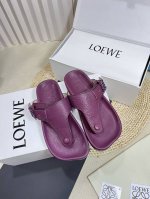 出厂 男+10 情侣款 罗意威 Loewe开春新款 凉拖鞋 Ease三连花瓣头 全皮包裹博肯鞋 羊皮材质 舒适度极高 非常具有辨识度 美貌与实用并存舒适而不单调