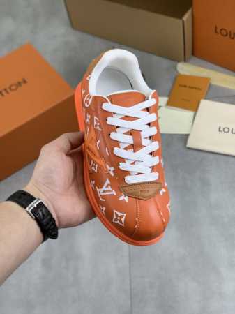 工厂P价P 实价 Louis Vuitton 情侣款 原单 新款Lv路易威登 * 顶级版本 Lv经典潮鞋！选用进口原版牛皮 原版内里.最新款原版耐磨Tpu大底！ - 点击图像关闭