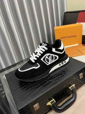 出厂价： Louis Vuitton 原单新款lv路易威登 * 顶级版本 Lv经典潮鞋！选用进口原版牛皮 水染牛皮内里.原版耐磨橡胶大底！高品质精品！码数:38 - 点击图像关闭