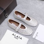 alaia 阿莱亚25Ss 走秀款平底网面鞋芭蕾舞鞋 风靡全球超火的平底鞋 皮面打钉款 章小蕙同款 甜酷芭蕾风 人气超高的一款芭蕾舞鞋 浪漫又迷人 舒适百搭配上