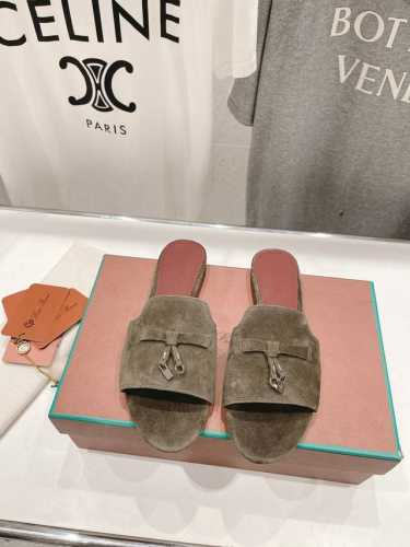 高版本出厂 Loro Piana* Lp 诺悠翩雅2025Ss春夏新款拖鞋 市场顶级品质 极简高级大方～高级而舒适的气息～ 夏天当然就得美美哒～ 上脚柔软舒适度