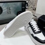 冲量 Celin*]New运动小白鞋热爱运动的你怎么少得了Celine的运动鞋呢经典的纯色风格，加入了撞色元素，简约时髦，看上去就很有高级感，让你一眼就爱上的超