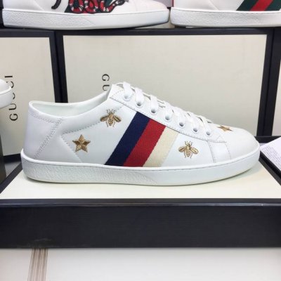 橙子出厂价p gucci 古驰 经典爆款 小蜜蜂小白鞋 百搭休闲鞋板鞋 情侣款 码数 34-45