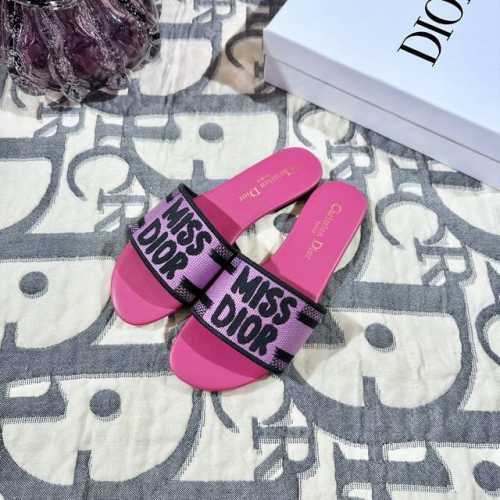 迪奥 Miss Dior系列平底拖鞋 字母刺绣拖 拼色一字拖 码数 35-42