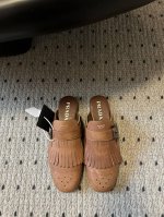 Prad* 25ss 普拉达走秀款复古流苏半拖爆款！走秀款 复古感时髦满满 随意百搭 时尚休闲 独到味道，人人都爱也轻松驾驭 每年都会爆.足以征服你，穿上它，休