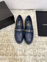 CHANEL 香奈儿 25早春新款厚底女鞋，怎么搭配都好看，时髦精必备！搭配展现与众不同的穿搭风格、白由混搭闪耀到位，跟紧香奶奶时尚步伐！上脚整体非常好看舒服的