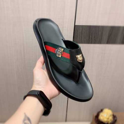 拖鞋: 新款: 厂价 G奇* 高版本 系列拖鞋顶级代购男士 专柜同步发售，意大利进口原版精选牛皮，做工考究， ，鞋底： 超舒适 原厂特供原版底，独家双层活动成型