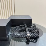 ALAIA｜法国高端一线高定品牌 新款编织镂空性感单鞋 超仙女 AzzedineAlaia:时尚界最后的手艺人 只忠于展现女性身体曲线的裁剪之王 始创于1979