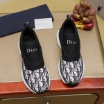 工厂P价 Dior 高端顶级代购最新专柜同步发售，意大利原版 品牌图腾布匹车缝品牌布标 撘配小牛皮 凸显高端 贵气 档次 做工考究 原版内里 鞋底：原厂特供原版