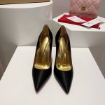 顶级版 原版盒 Christian Louboutin s原版做货重工CL女王权杖红底高跟鞋系～ 鞋面：女王权杖化为鞋跟，以水晶镶嵌，美到极致，出场就是焦点，采