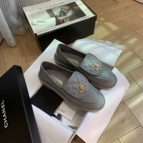 官网同步高版本更新，CHANEL 香奈儿早春新款顶级秋鞋单鞋系列__________________ 春季香家必备爆款，女神系列，拥有香家特色优雅名媛气质，超级