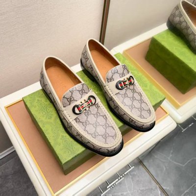 工厂p价 Gucci 古奇 里 爆款豆豆鞋顶端品牌奢侈 顶级 质量 最新時尚豆豆鞋 ..鞋面選用原版头层牛皮制造. 全头层水染皮内里 原版个性时尚柔软橡膠耐磨防