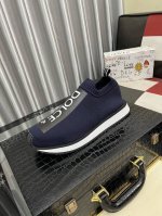 出厂价Pp： Dg～ 情侣装休闲鞋 2025Z柜同步发售 码数:35-46# 8个颜色鞋面选用多材质拼接网布内里，舒适透气，鞋底：原版舒适耐磨大底，实物拍摄实物