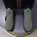 出厂价Pp： Zegna 杰尼亚 -高端品质 原单 飞织鞋系列 -鞋面：品牌高端羊绒飞织面、注塑品牌鸡眼 -内里：原版透气网布 -大底：原版Tpu发泡 成型大底