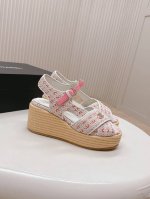 CHANEL 香奈儿 2025新款凉鞋拖鞋系列 经典系列 每个款式都很赞 菱格松糕底凉鞋拖鞋 优雅高贵 舒适百搭鞋面：羊皮，编织布垫脚：羊皮鞋底：橡胶大底码数: