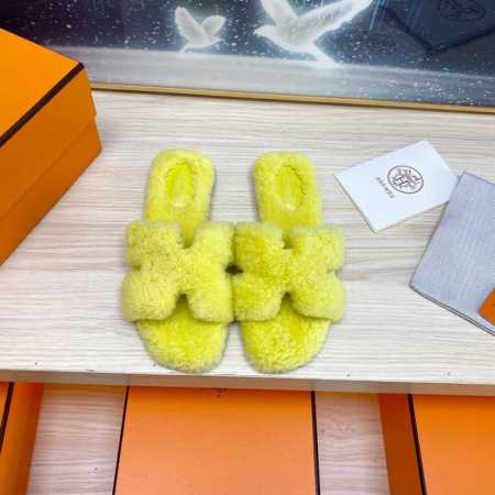 出厂 可做无标： 注：无标需定做 sss官网、小红书同步最新配色爱马仕爆款火热上线，做工升级版，高品质！ 时尚潮流最新款泰迪羊毛H拖秋冬款平底毛拖，上脚超百搭暖 - 点击图像关闭