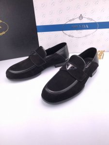prad* [高品质磨砂皮 薄片轻底 精品小皮鞋] 进口高品质磨砂牛皮 最好的皮革产品，价格P和质量最高，纹路 手感 皮面等指标一流 羊皮内里 柔软亲肤 优质猪