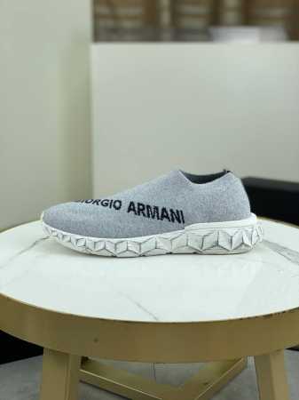 工厂价 Giorgir Armani 阿玛尼男士新款飞织运动鞋｜市场顶级版本｜采用羊毛混纺面料制作｜搭配橡胶轻便外底｜上脚轻盈舒适透气 颜色：3色可选 Size - 点击图像关闭