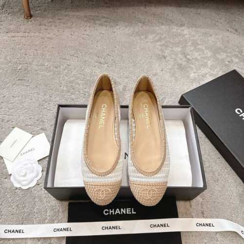 Chanel 小香C家 25p 编织芭蕾舞鞋 一双闭眼入的拉菲草编芭蕾舞鞋 上市就断货 鞋型简单经典实穿 各种风格搭配都能起到点睛之笔 看到实物的那一刻 宝宝们
