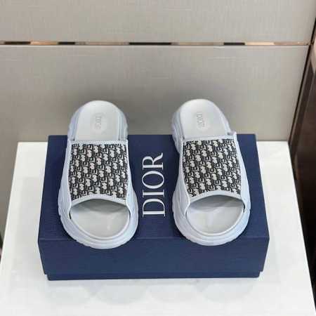 冲量价: H718- Dior迪奥 最新款H-Town 系列 Oblique 厚底 拖鞋 凉鞋原版购入开发 做货 这款 Dior H-Town 凉鞋致敬运动风格 - 点击图像关闭