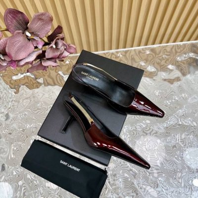 代购级别YSL 圣罗兰 SS2024夏季新品 走秀款高跟凉鞋 2024全新春夏系列后带方扣高跟凉鞋 ！ 尖头高跟拖鞋淡淡的夏日里怎么少得了一双仙女鞋 各种小裙子