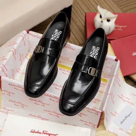 调工厂p价 男装男鞋 运动原单 菲拉格幕 Ferragamo 新款男士休闲套脚鞋官网原版1:1开模，原单品质做工精细，高端奢华鞋面采用进口意大利头层牛皮皮内里橡 - 点击图像关闭