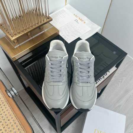 男码10 情侣款DIOR迪奥 2024 D家2024春夏新品 专柜最新爆款休闲运动鞋系列 原版购入开发做货这款DiorC'est运动鞋采用白色牛皮革等材质精心制 - 点击图像关闭