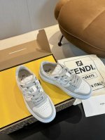 Fendi芬迪厚底休闲鞋 代购飞机盒版本 厚底 爆款系列 情侣休闲运动鞋 Fd Match 原版Rmb9360购入 一比一复刻 设计师Kim Jones打造的首